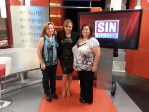 On set of Sin Limites w Elizabeth Espinosa CNN Latino